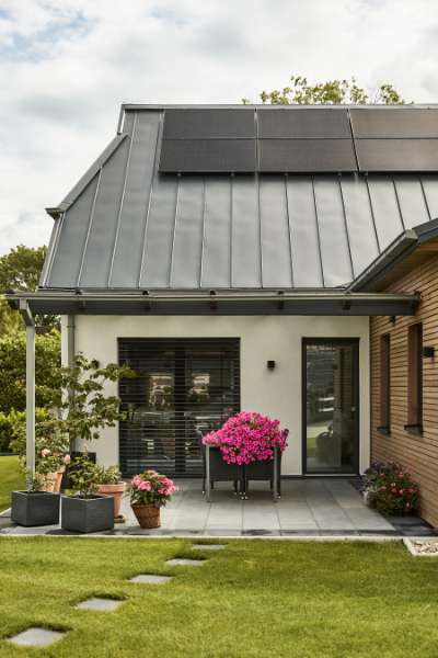 Charming combination of wood and steel profiles, Im Ziek 1, 27374 Visselhövede, Germany